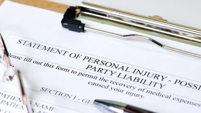 10 Essential Tips for Choosing the Right Personal Injury Attorney