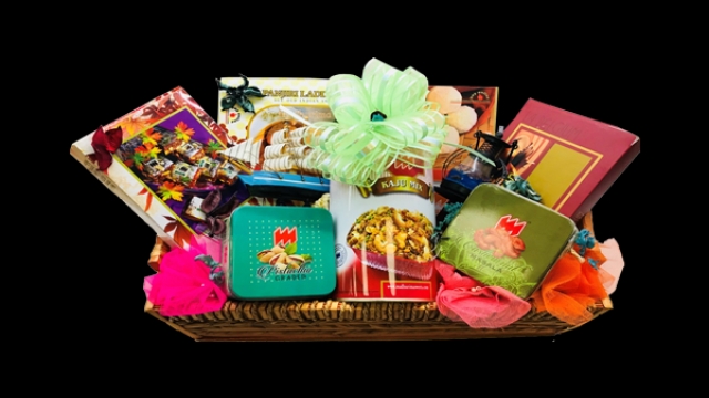 The Ultimate Guide to Creating an Unforgettable Gift Hamper