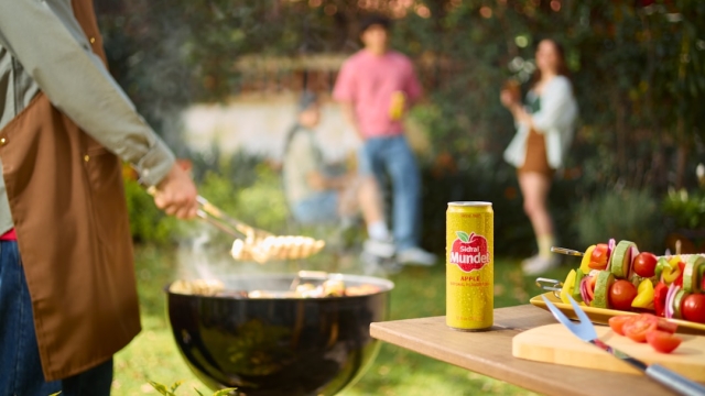 Creating the Perfect Beach Bonfire Experience